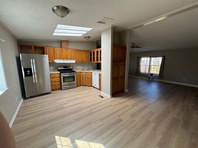 property at 1406 Winona Ct