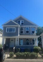 184 4th St in Bridgeport, CT - Building Photo