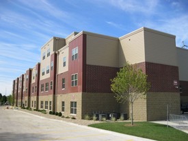 1010 Lofts on Main in Normal, IL - Building Photo