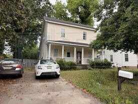521 Georgia St in Columbia, SC - Building Photo
