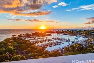 1118 Ala Moana Blvd in Honolulu, HI - Building Photo - Building Photo