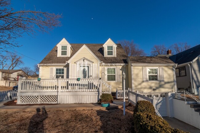 property at 1901 S 61st St