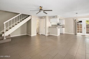 13238 N 3rd Way in Phoenix, AZ - Building Photo