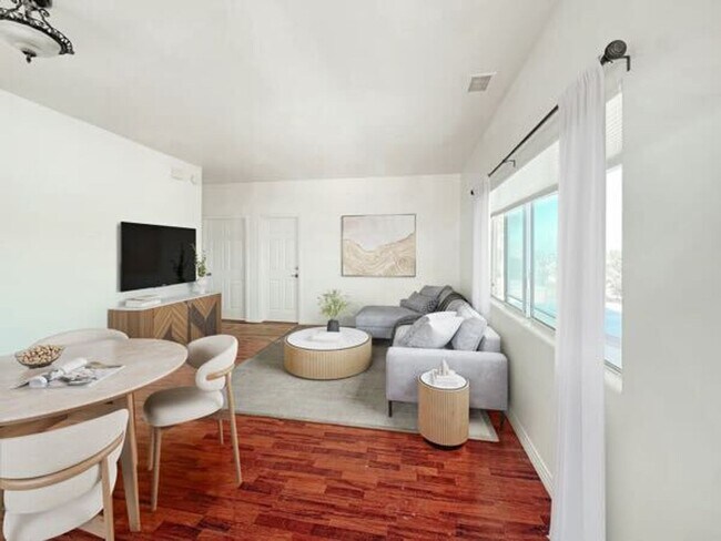 2588 Yucca Rd in Oceanside, CA - Building Photo - Building Photo