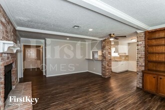 15010 Chaseridge Dr in Missouri City, TX - Building Photo - Building Photo