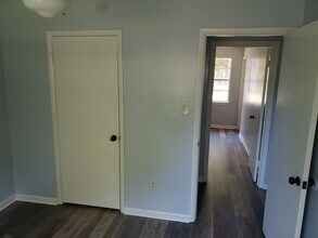 1517 Rosewood Dr in Savannah, GA - Building Photo - Building Photo