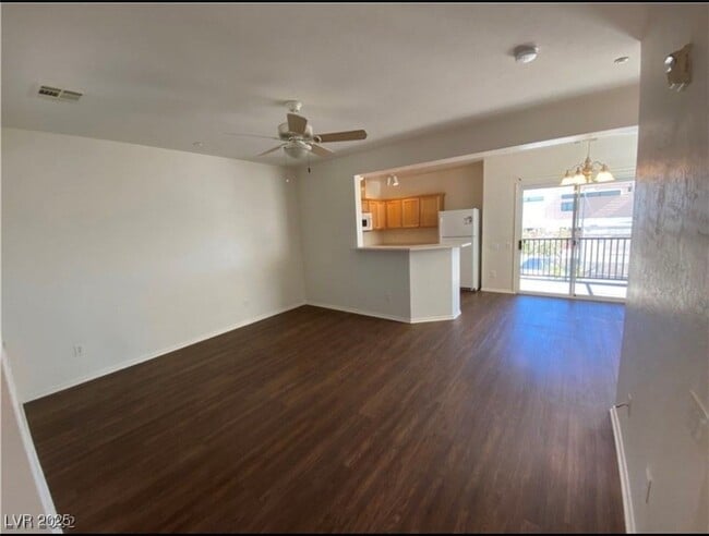 6630 Flaminian Ln in North Las Vegas, NV - Building Photo - Building Photo