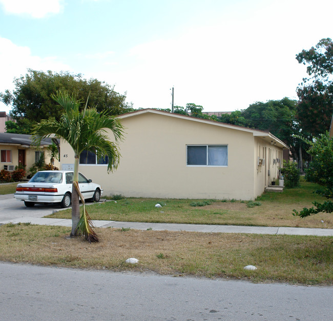 45-121 NW 3rd Ave in Homestead, FL - Building Photo - Building Photo