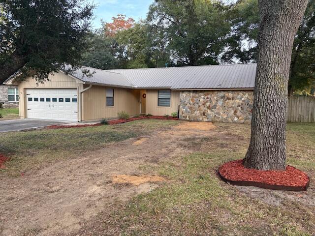 519 Nutmeg Ave in Niceville, FL - Building Photo - Building Photo