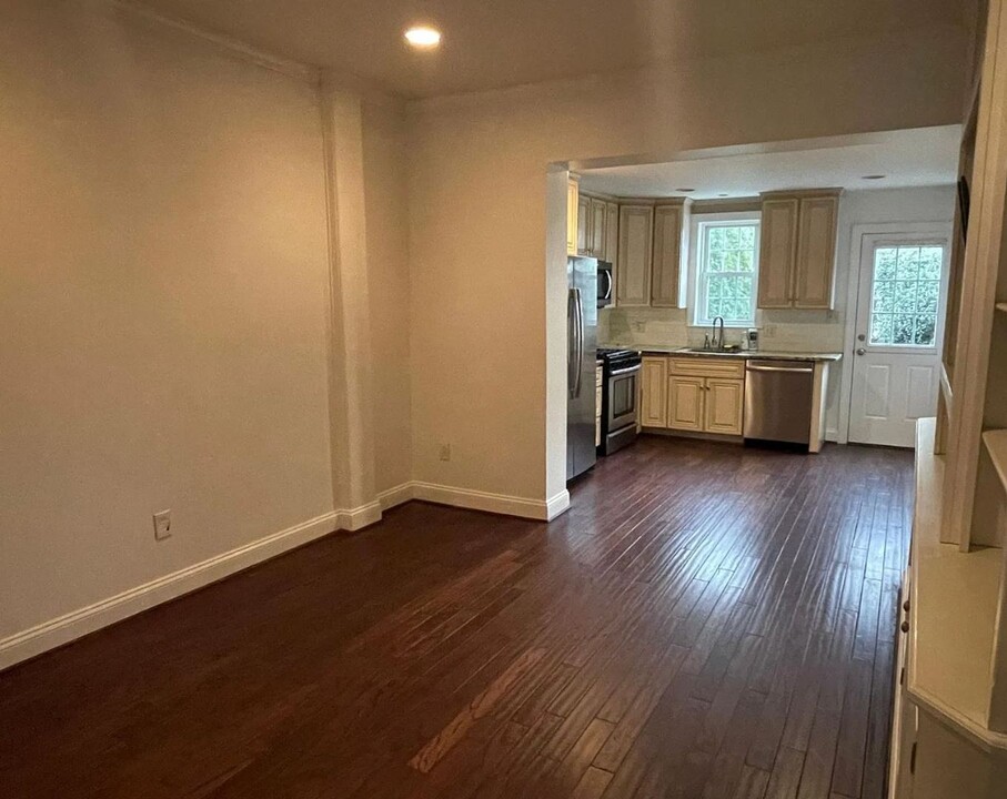 190 Baldwin St in Philadelphia, PA - Building Photo