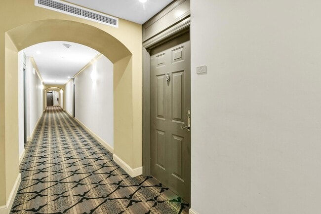 233 S Federal Hwy, Unit 604 in Boca Raton, FL - Building Photo - Building Photo