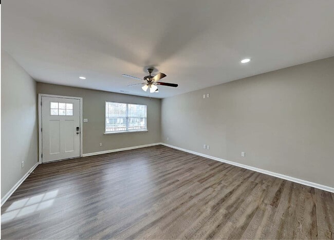 200 Denver Ave in Durham, NC - Building Photo - Building Photo