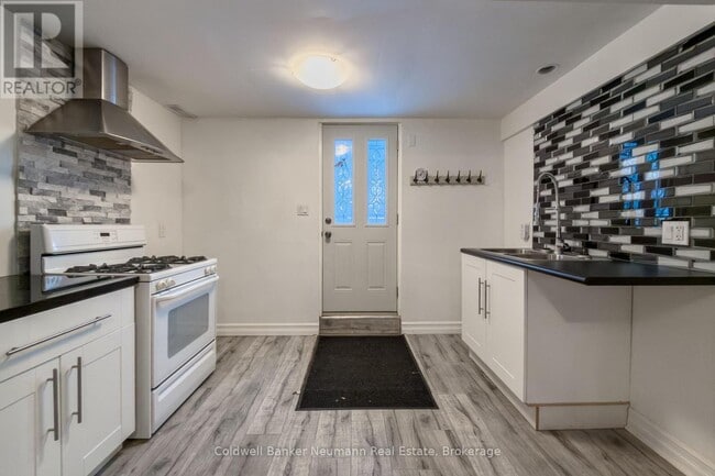 property at 92 Brant Ave