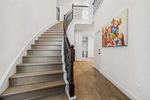 4746 Post Oak Timber Dr in Houston, TX - Building Photo