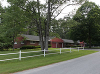 Queensbury Gardens Apartments in Queensbury, NY - Building Photo - Building Photo