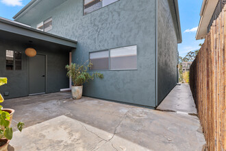 4627 Park Dr in Carlsbad, CA - Building Photo - Building Photo