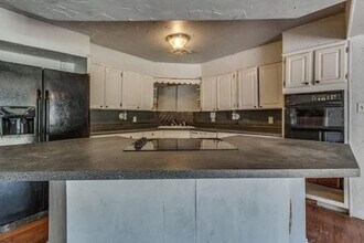 218 W Independence St in Shawnee, OK - Building Photo - Building Photo