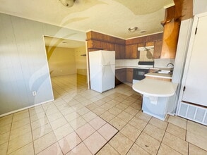 4820 NW Hoover Ave in Lawton, OK - Building Photo - Building Photo