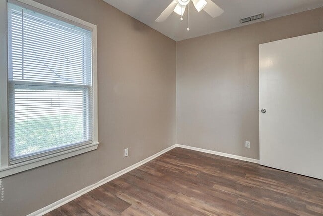 property at 10921 Shady Ln