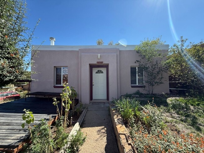property at 1317 W Kelly St