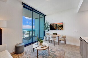 580 72nd St, Unit SI ID1532685P in Miami Beach, FL - Building Photo