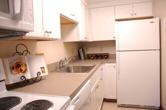 The Regency in New Bedford, MA - Foto de edificio - Building Photo