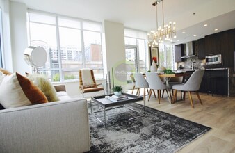 757 N Hudson Ave in Chicago, IL - Foto de edificio - Building Photo