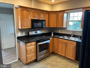 1705 NW Ave in Vineland, NJ - Building Photo - Building Photo