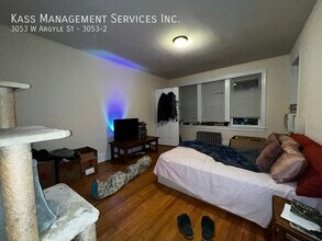 3053 W Argyle St in Chicago, IL - Building Photo - Building Photo