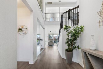 909 Zacarias Dr in Leander, TX - Building Photo - Building Photo