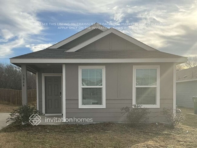 property at 3044 Wallace Wls Ct