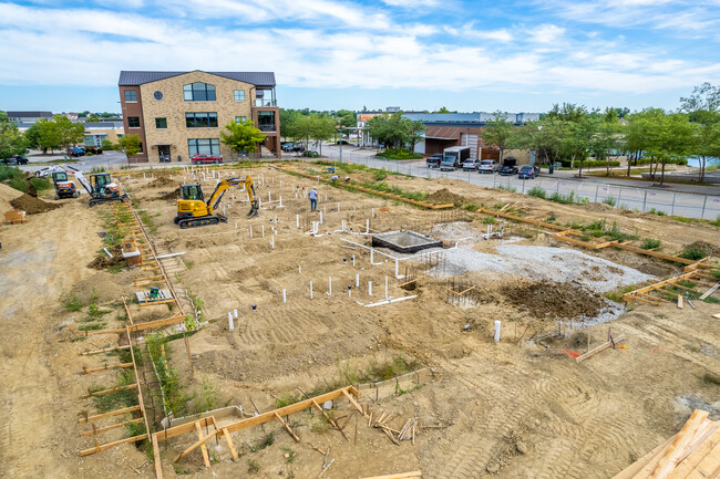 Village of Ponderosa - Concord in West Des Moines, IA - Building Photo - Building Photo