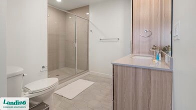 5201 Leesburg Pike, Unit 435 in Baileys Crossroads, VA - Building Photo - Building Photo