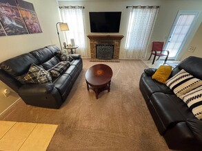 5576 W Rochelle Ave. in Las Vegas, NV - Building Photo - Building Photo