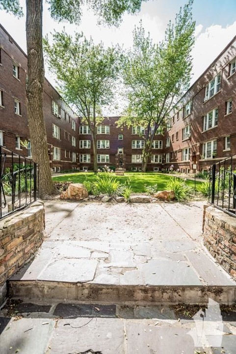 4706 N Racine Ave in Chicago, IL - Building Photo
