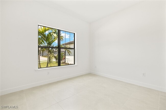 property at 25637 Shoreline Gaze Dr