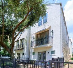 904 Patterson St in Houston, TX - Building Photo - Building Photo