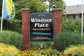 Windsor Place in Mentor, OH - Foto de edificio - Building Photo