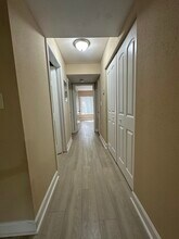 2465 NW 33rd St in Oakland Park, FL - Building Photo - Building Photo