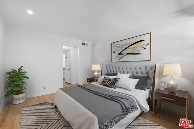 property at 740 Kings Rd
