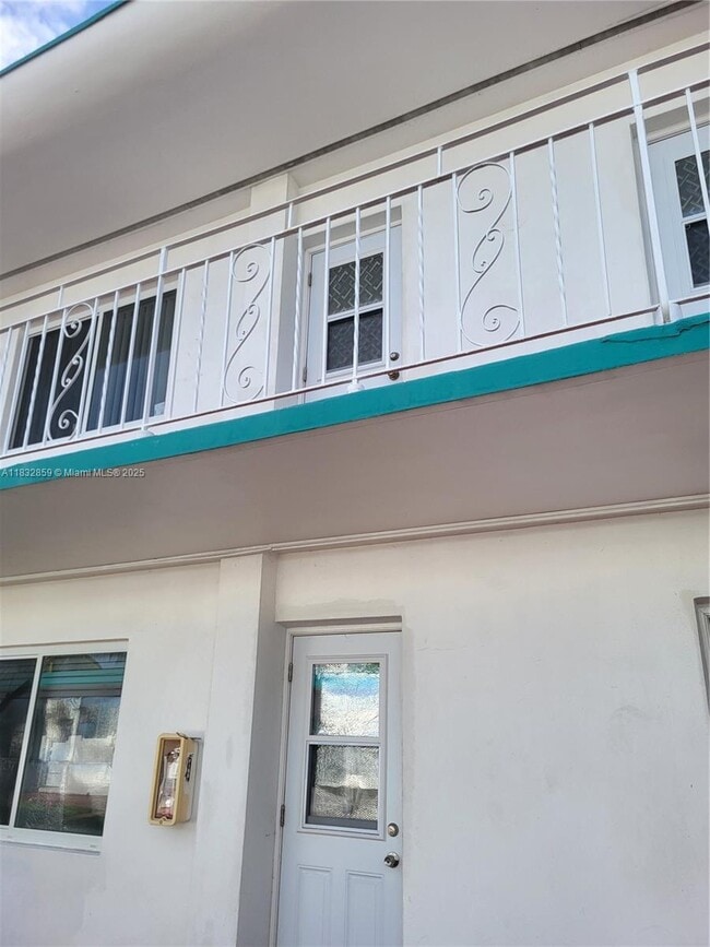 property at 2101 Calais Dr