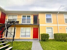 1842 Caralee Blvd in Orlando, FL - Building Photo