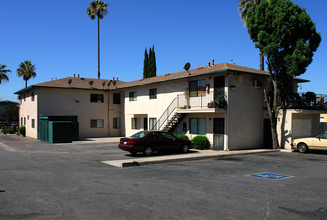 The Stoneridge Apartments in Ontario, CA - Building Photo - Building Photo