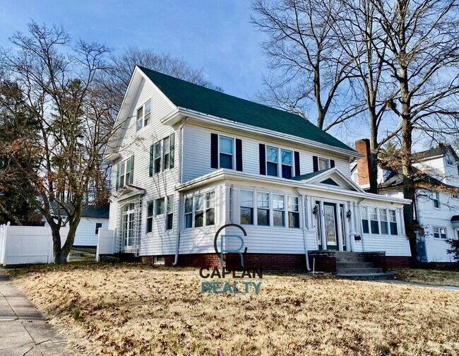 432 Norton Pky Rentals in New Haven, CT