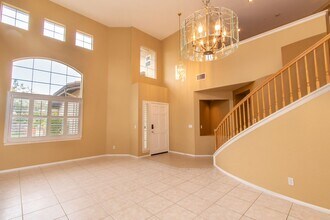 12117 Celome Ln in San Diego, CA - Building Photo - Building Photo