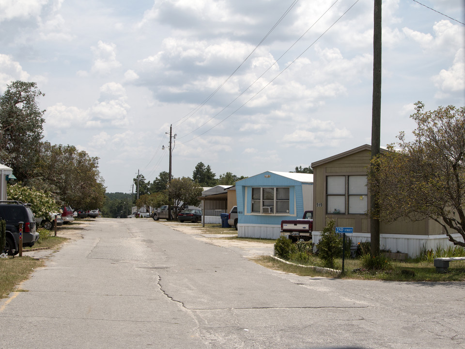 Lexington Village in West Columbia, SC - Building Photo