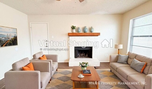 property at 9608 Elmwood Ave