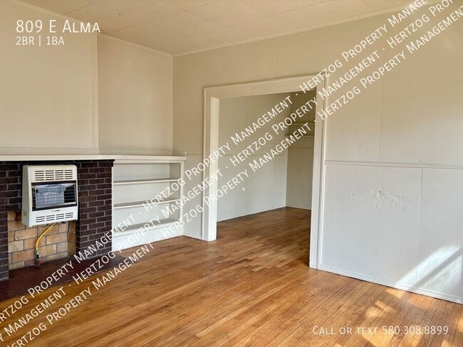 809 E Alma Ave in Ponca City, OK - Building Photo - Building Photo