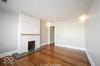 1661 N Talbott St-Unit -2 in Indianapolis, IN - Building Photo - Building Photo