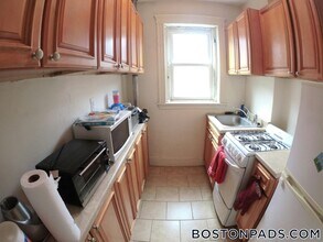 1450 Commonwealth Ave in Boston, MA - Building Photo - Building Photo